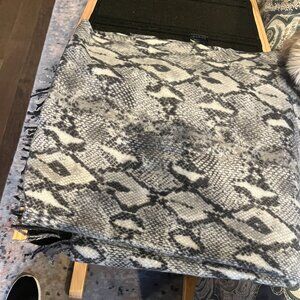 Snake Print Wool Scarf